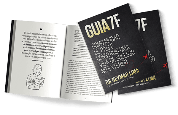 Livro Guia 7F aberto mostrando o conteúdo estratégico para imigração nos EUA